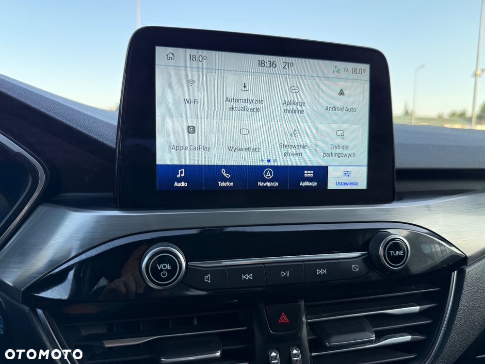 Ford Kuga 1.5 EcoBoost TITANIUM X - 36
