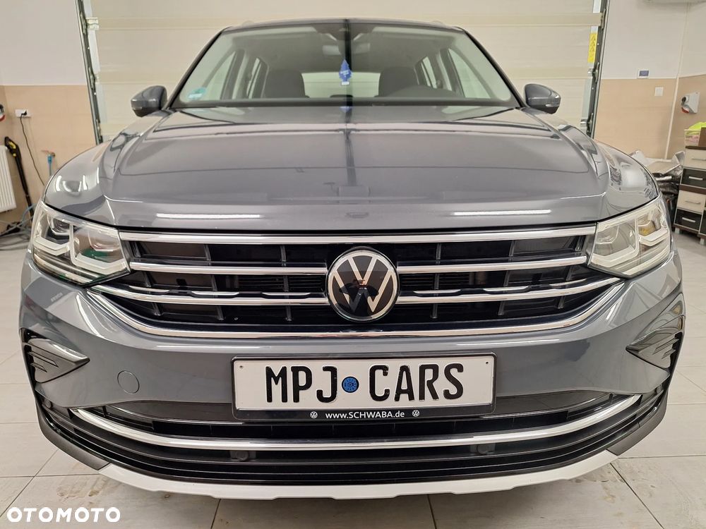 Volkswagen Tiguan 2.0 TDI SCR 4MotION DSG Elegance - 4