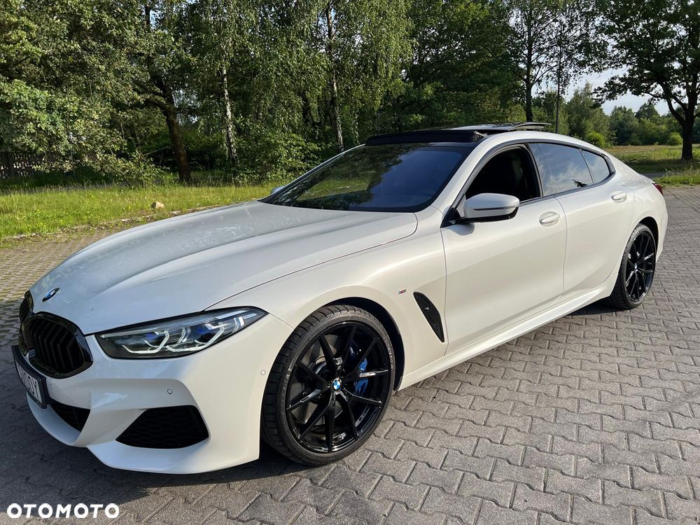 BMW Seria 8 - 11