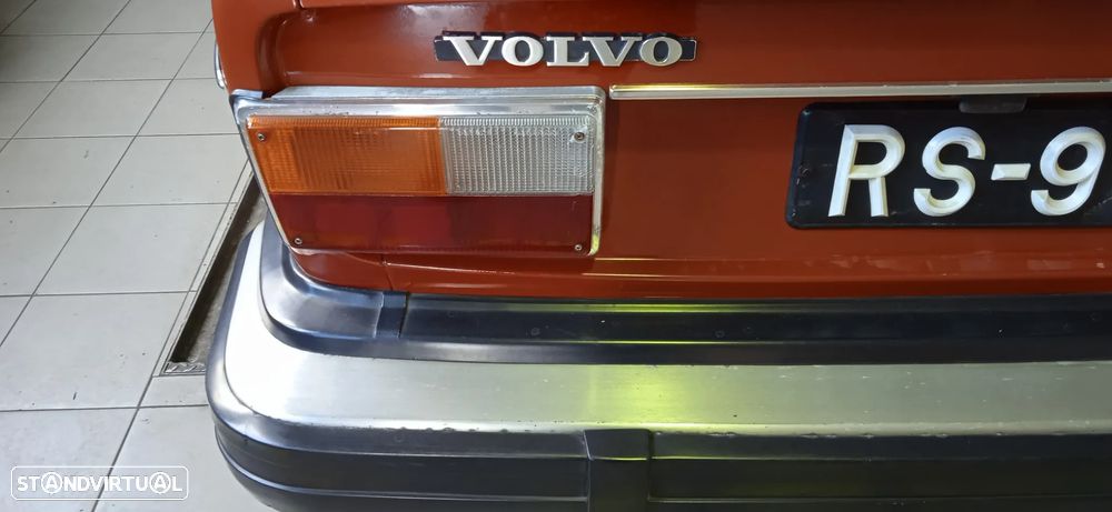 Volvo 244 - 24