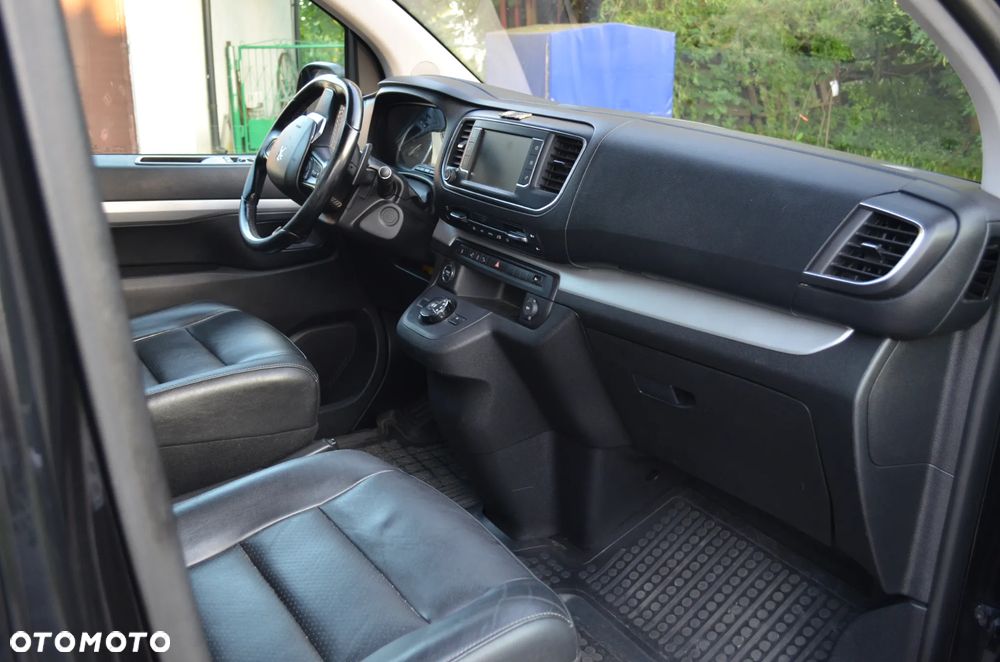 Peugeot Traveller 2.0 BlueHDi Long Business - 17