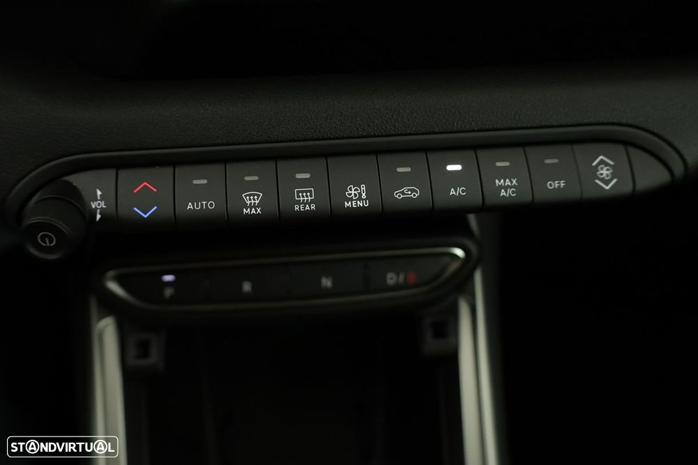 Jeep Avenger 54 kWh Summit - 14