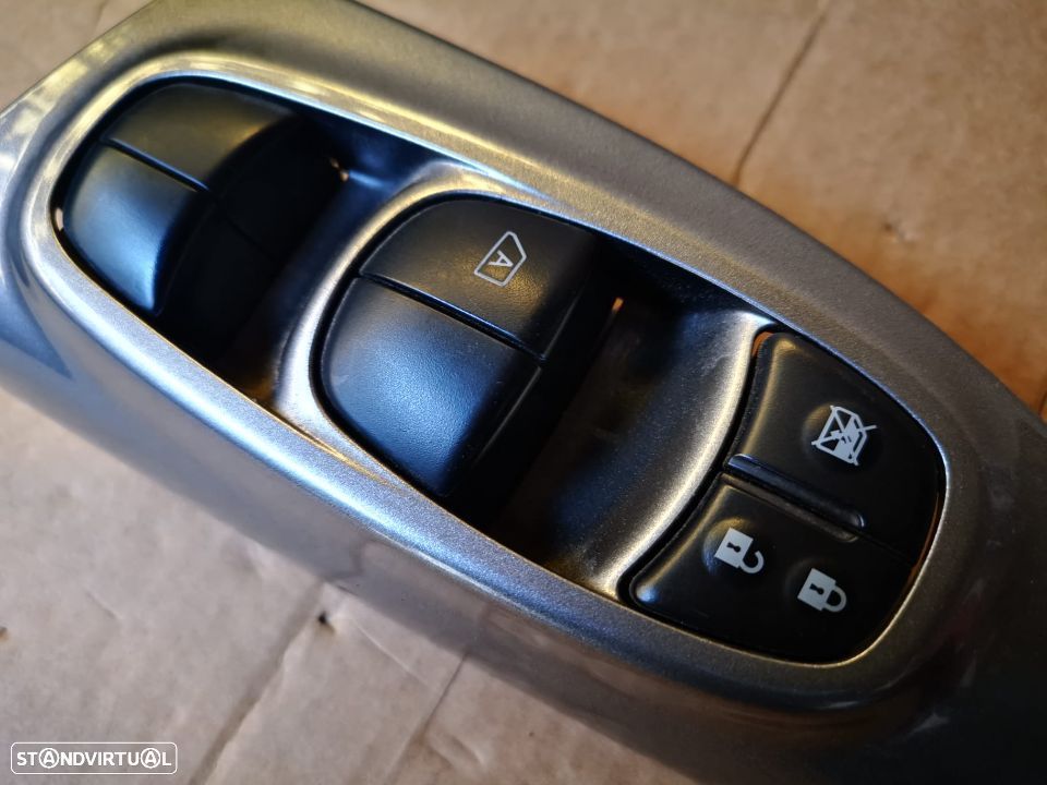 NISSAN JUKE / QASHQAI J11 COMANDO VIDROS B023 - 2