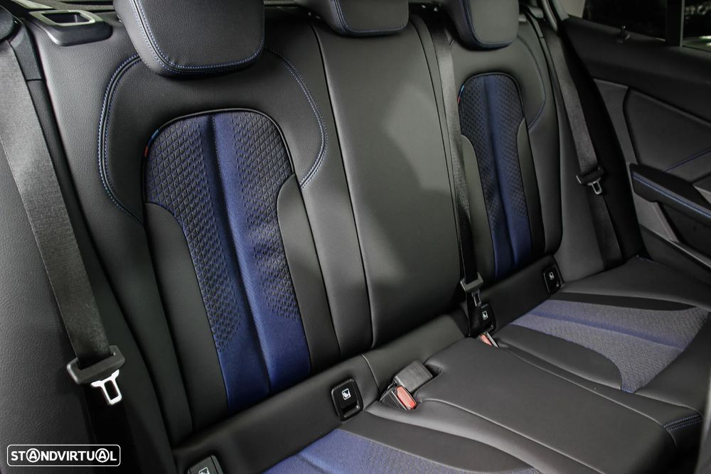 BMW M135i xDrive - 19