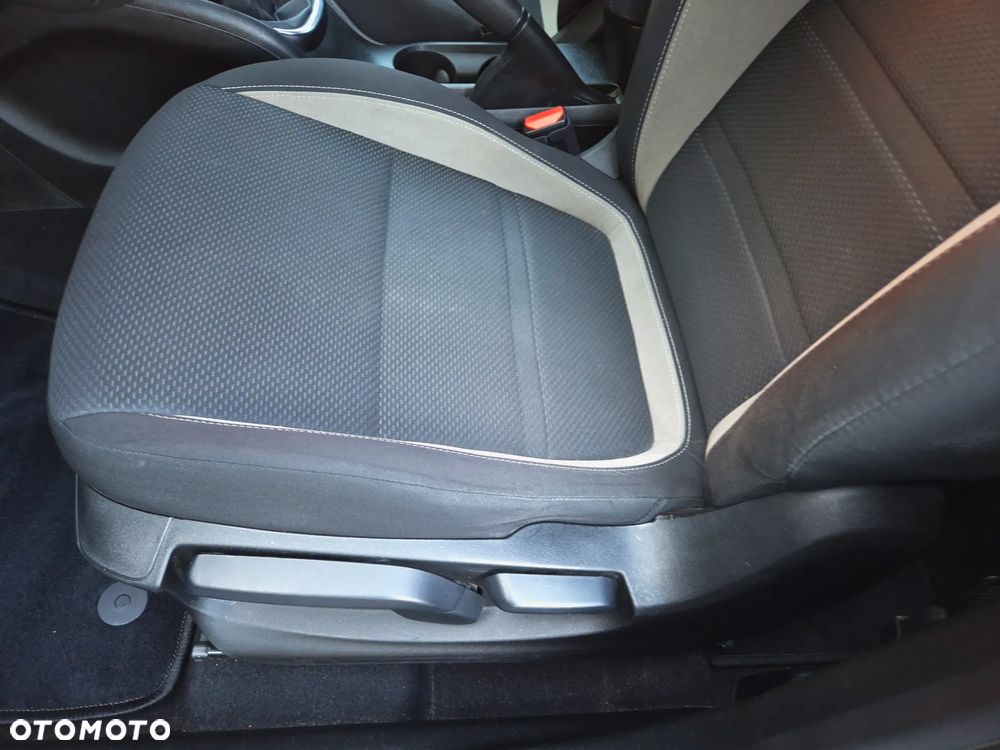 Fiat Tipo 1.4 T-Jet 16v Lounge - 17