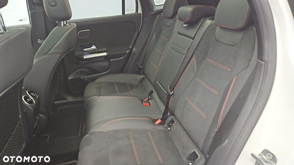 Mercedes-Benz EQA 250 66.5kWh AMG Line - 22