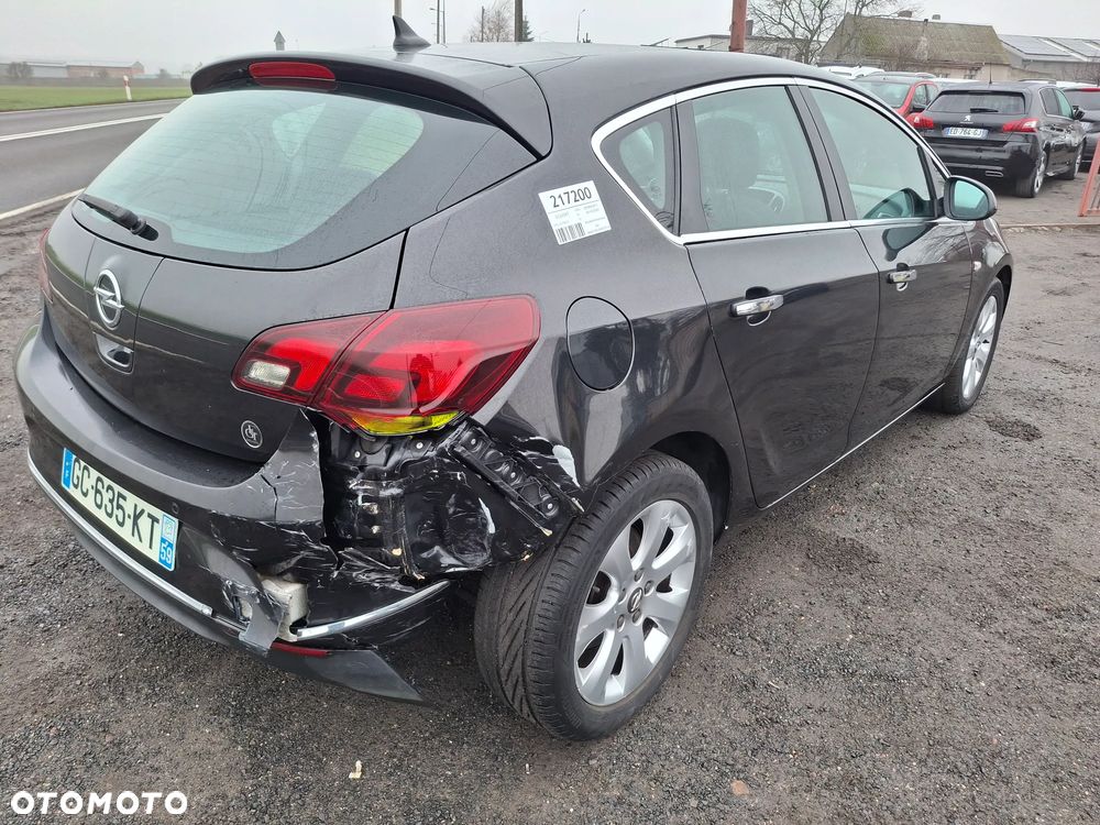 Opel Astra 1.7 CDTI Cosmo - 6