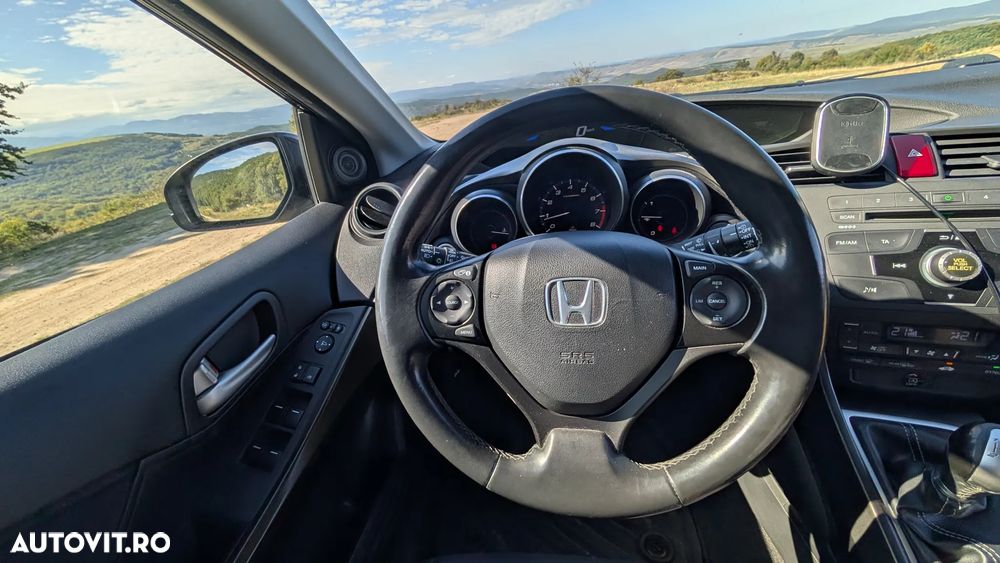 Honda Civic - 10