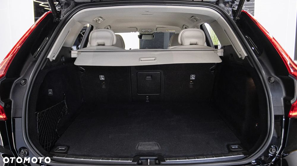Volvo XC 60 B4 B Inscription - 29