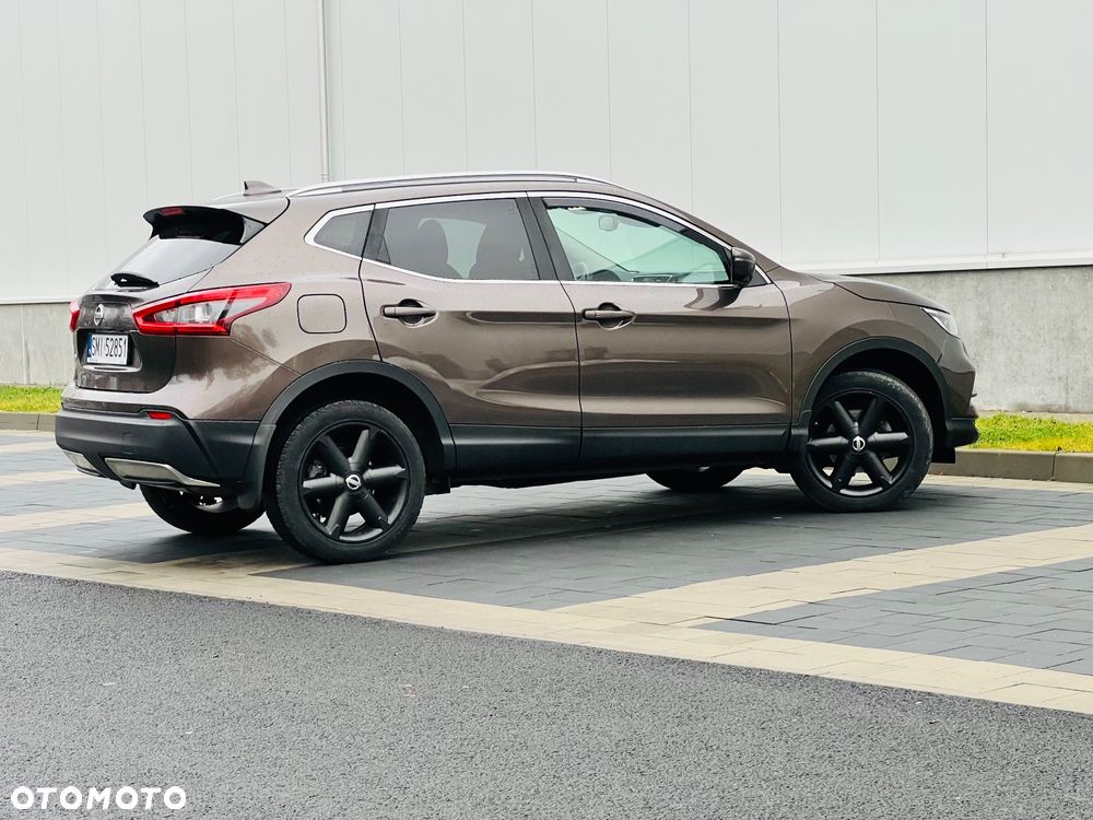 Nissan Qashqai 1.2 DIG-T N-Connecta - 17