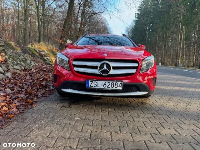 Mercedes-Benz GLA 250 4Matic 7G-DCT StreetStyle - 22