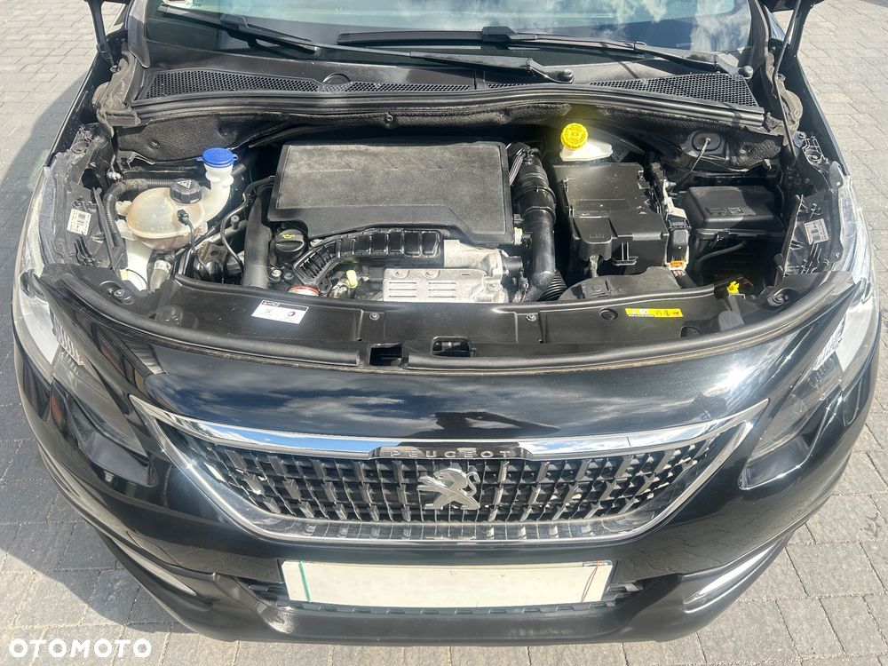 Peugeot 2008 1.2 Pure Tech GPF Crossway S&S EAT6 - 11