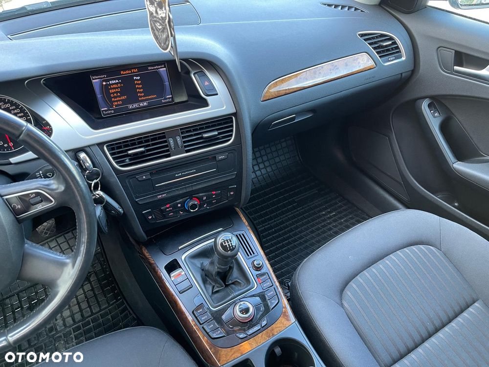 Audi A4 Avant 1.8 TFSI Ambiente - 12