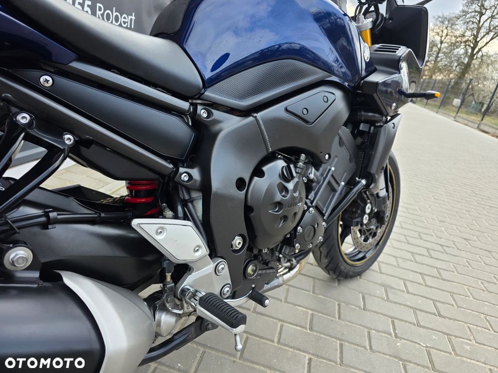 Yamaha FZ - 13