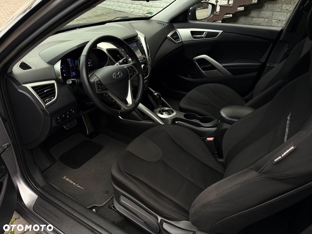 Hyundai Veloster 1.6 DCT Style - 17