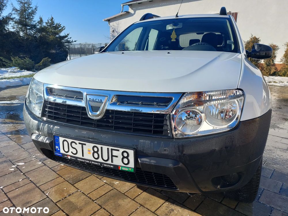 Dacia Duster 1.6 16V 4x2 Essentiel - 1