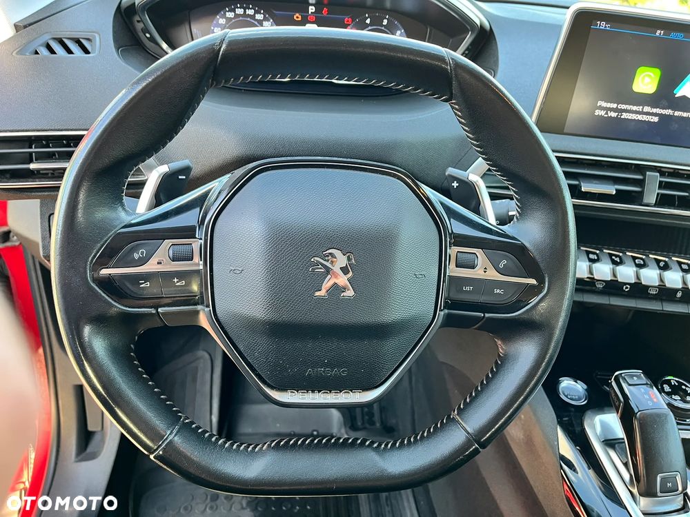 Peugeot 5008 1.5 BlueHDi Active S&S EAT8 - 32
