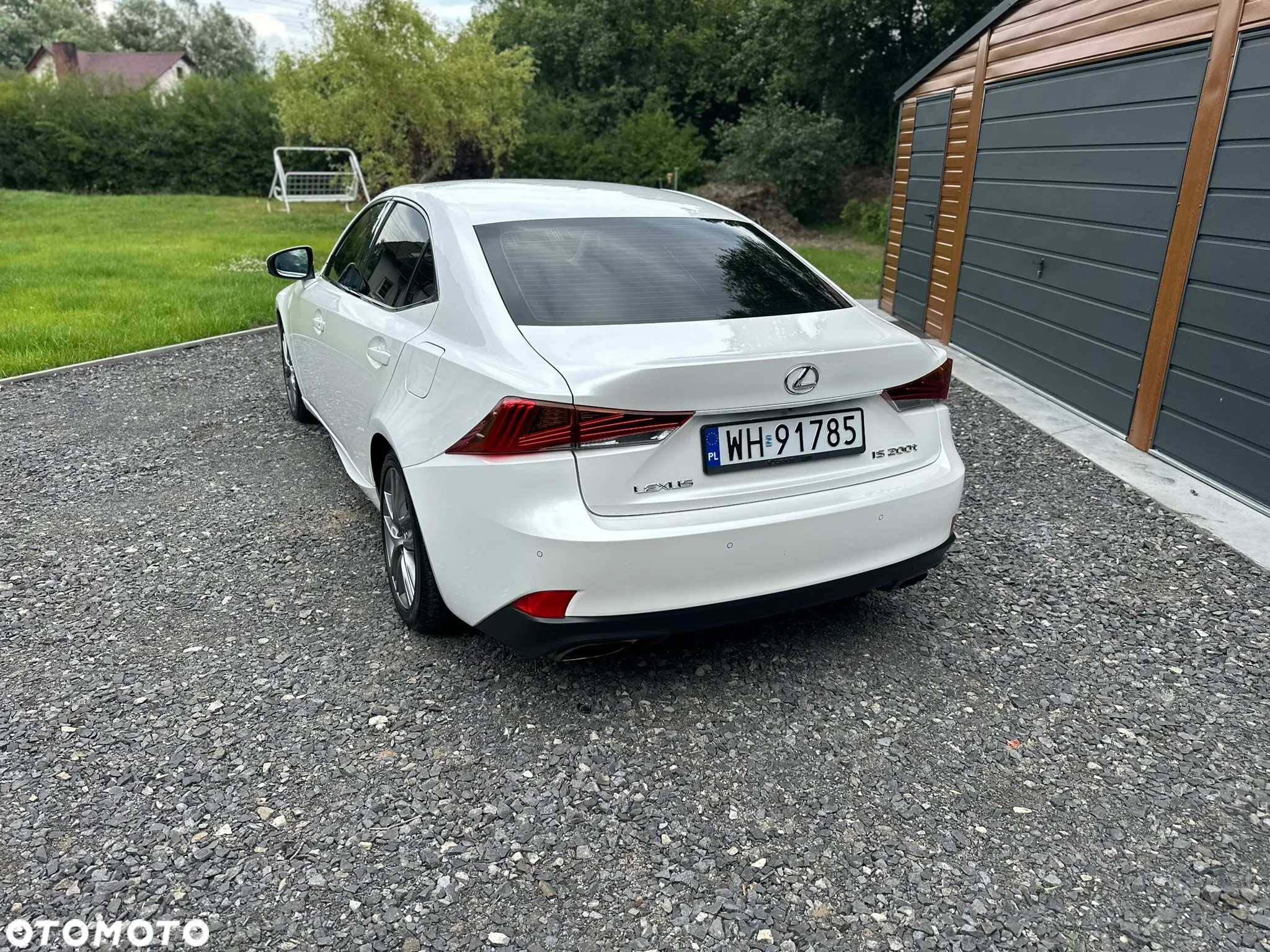 Lexus IS 200t / 300 Elegance - 31