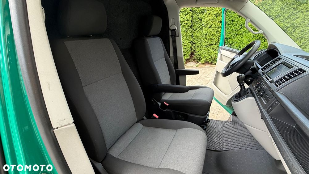 Volkswagen Transporter - 13