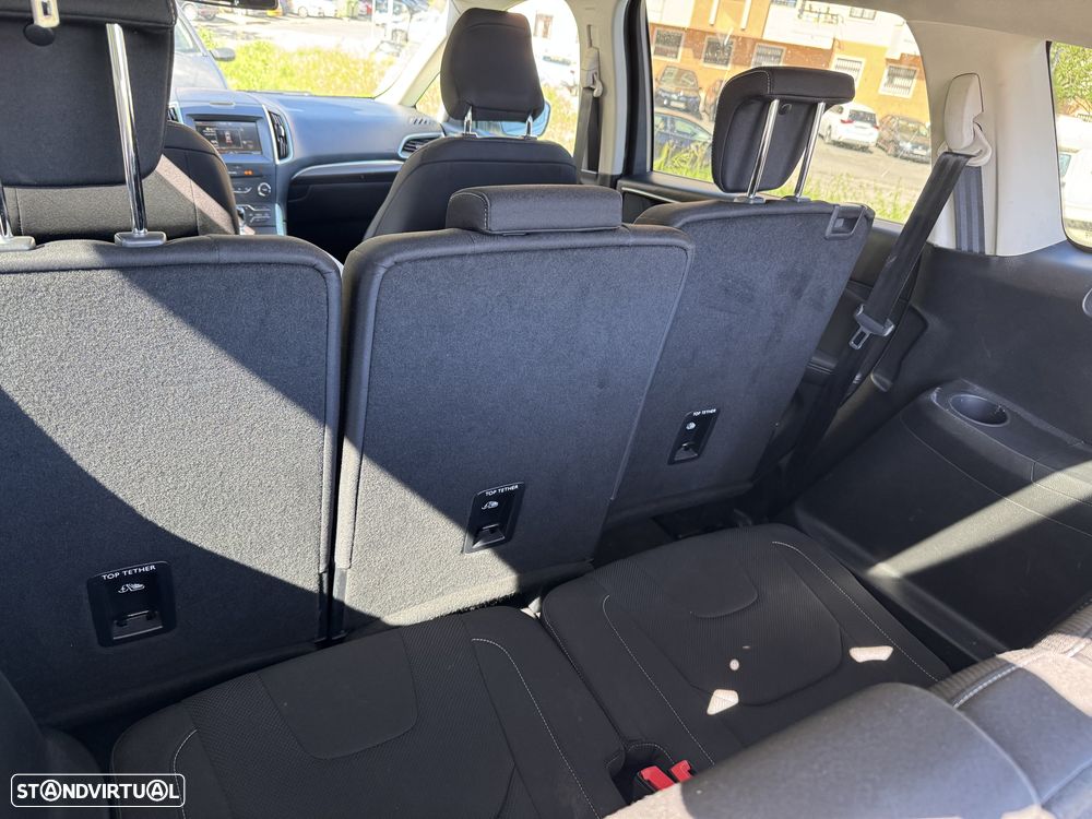 Ford S-Max 2.0 TDCi Titanium - 12