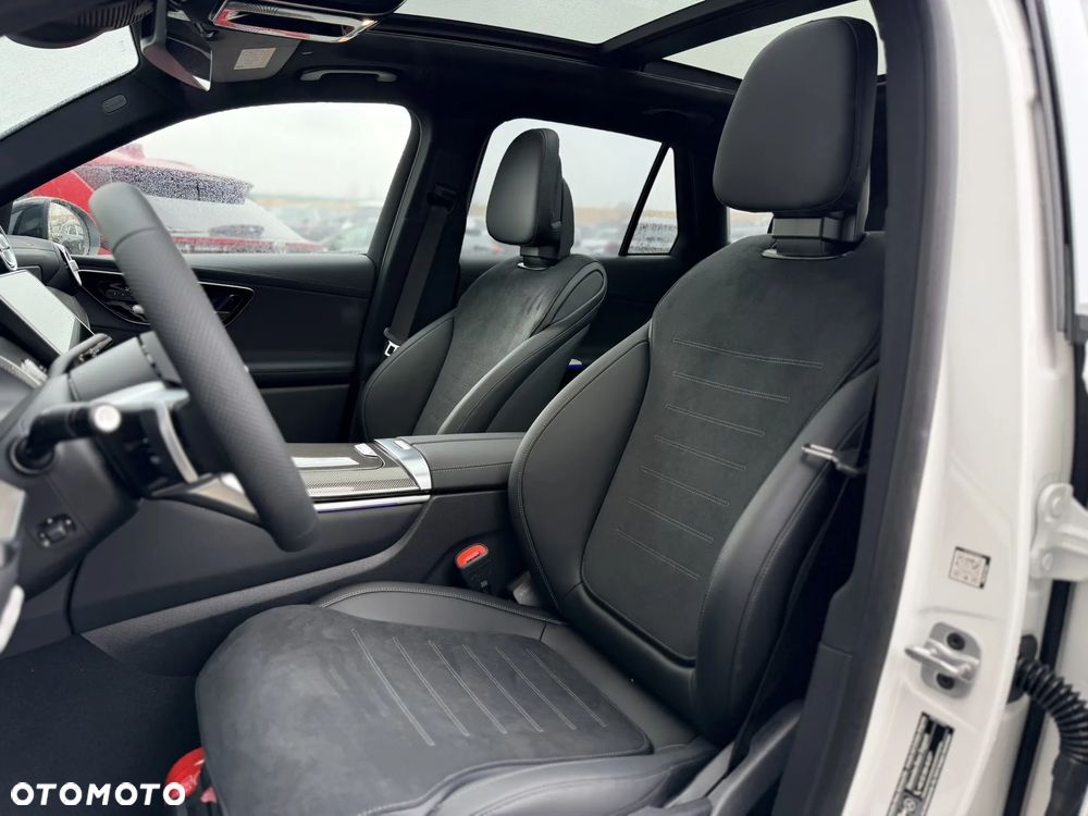 Mercedes-Benz GLC - 19