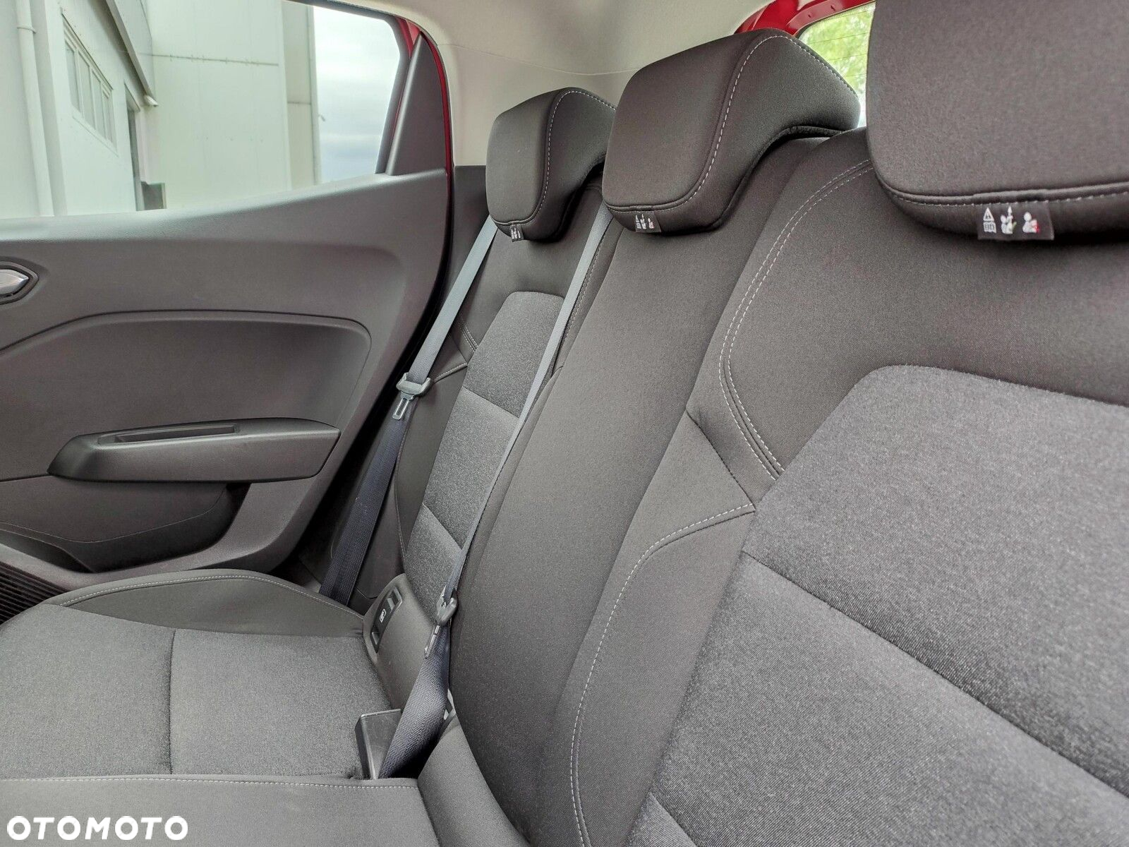 Renault Clio 1.0 TCe Equilibre - 16