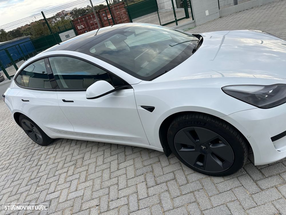 Tesla Model 3 Standard Range Plus RWD - 1