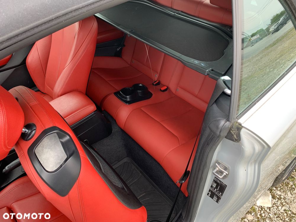 BMW Seria 2 220d Sport-Aut M Sport - 12