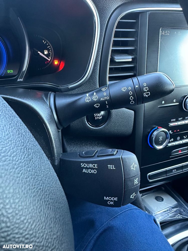 Renault Megane BLUE dCi Zen - 19