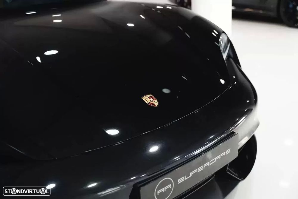 Porsche Taycan Turbo - 2