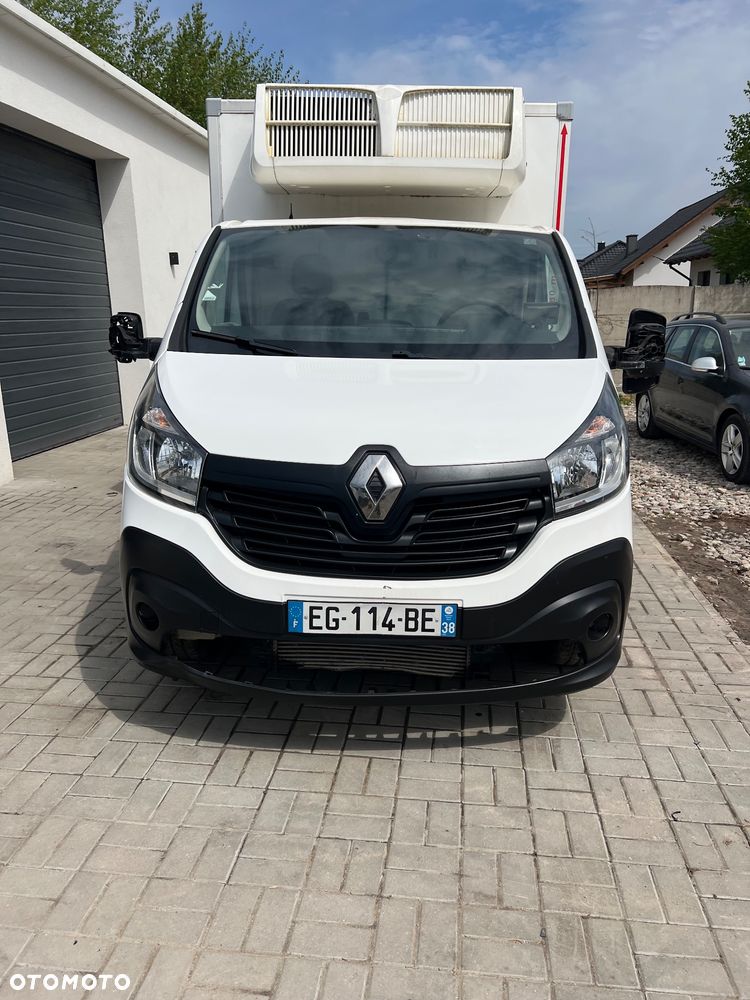 Renault Trafic - 2