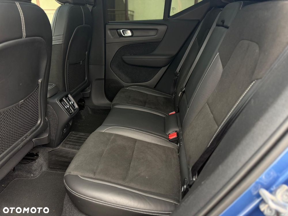 Volvo XC 40 T5 AWD R-Design - 28