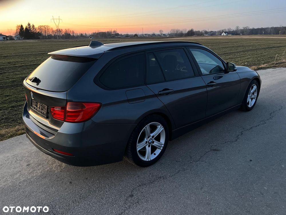 BMW Seria 3 320d Efficient Dynamics - 8