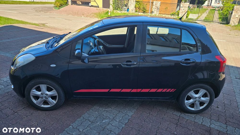 Toyota Yaris 1.0 VVT-i Sol - 9