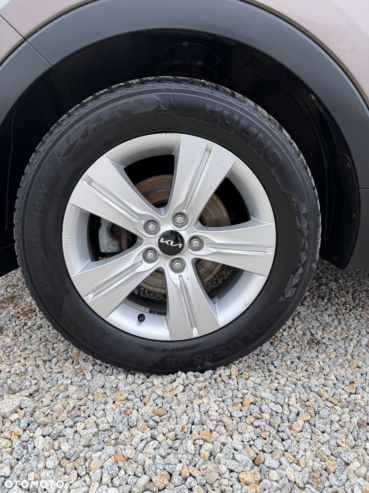 Kia Sportage 2.0 CVVT 2WD Spirit - 28