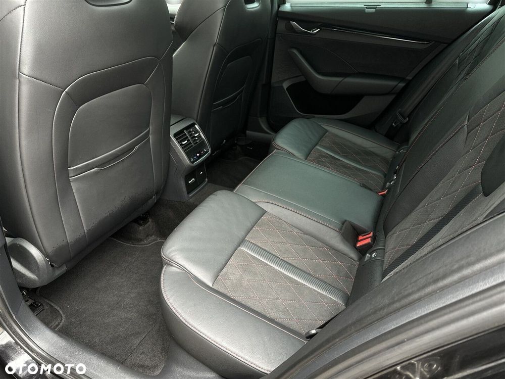 Skoda Octavia 2.0 TDI 4x4 RS DSG - 12