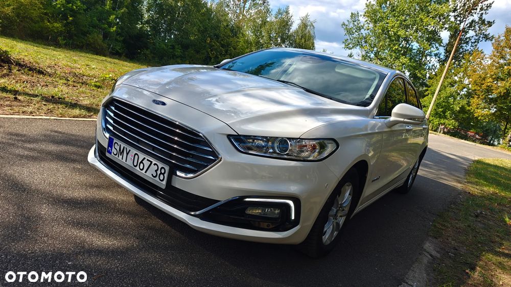 Ford Mondeo 2.0 Hybrid Titanium - 12