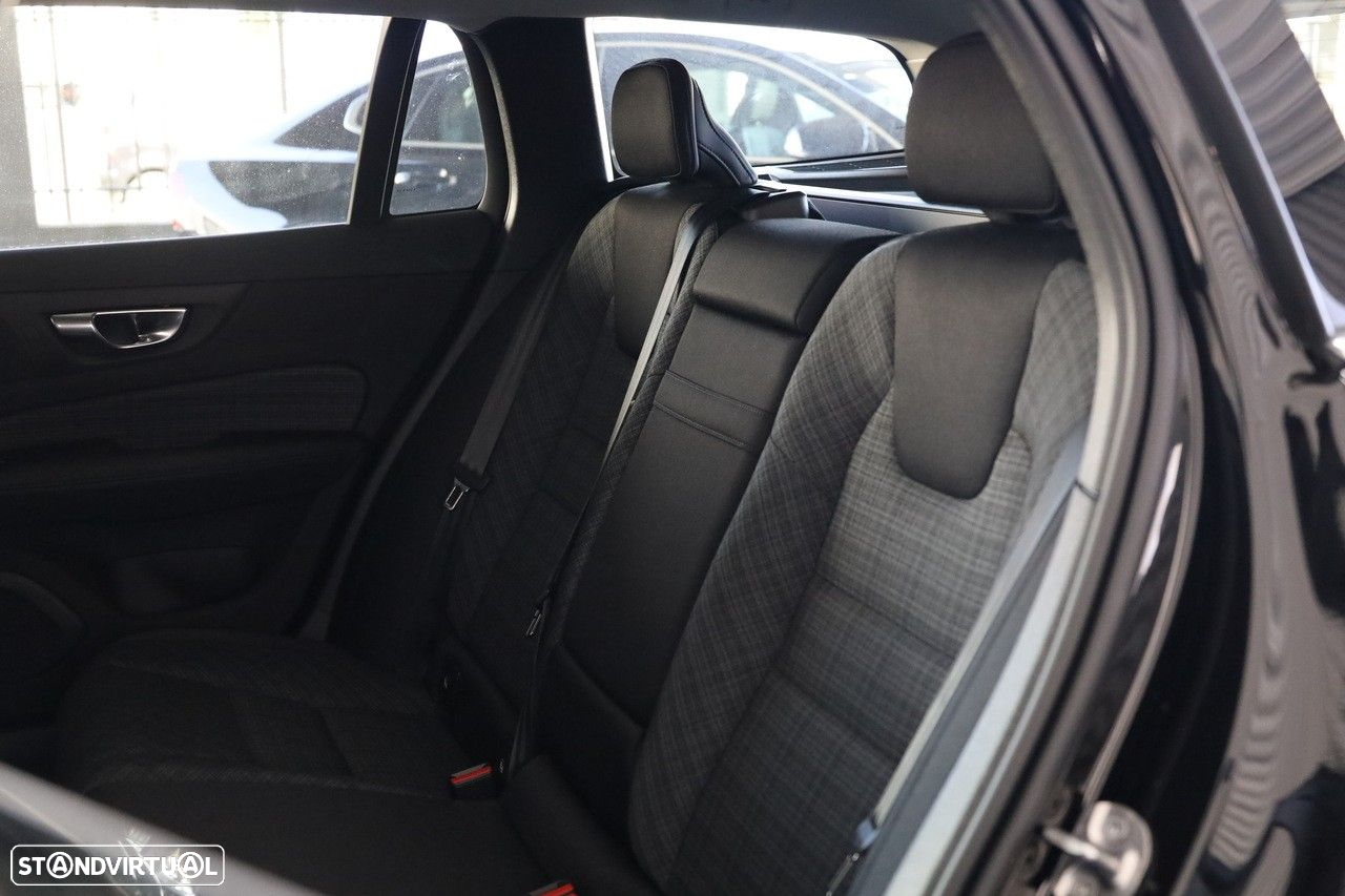 Volvo V60 2.0 T6 AWD TE Core - 7