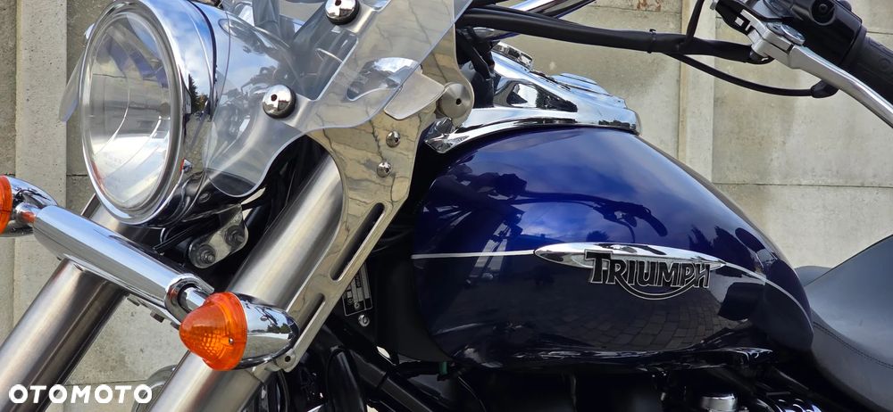 Triumph America - 28