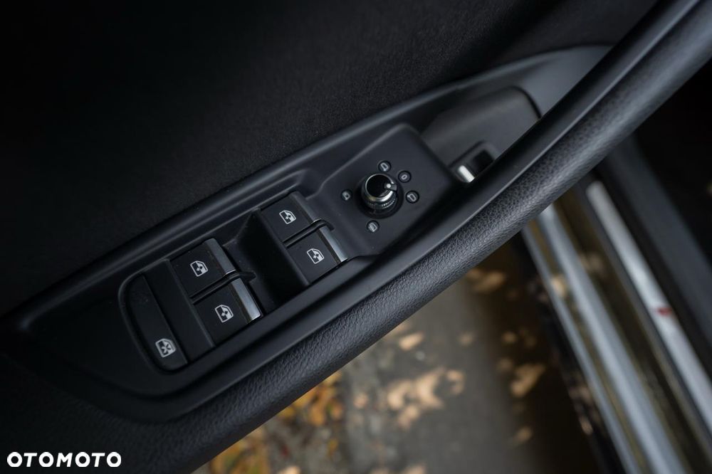 Audi A4 Avant 40 TDI S tronic quattro sport - 39
