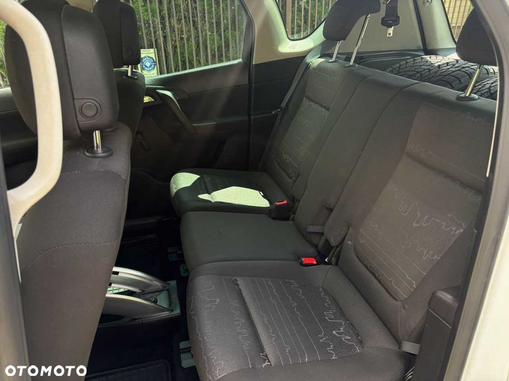 Opel Meriva - 8
