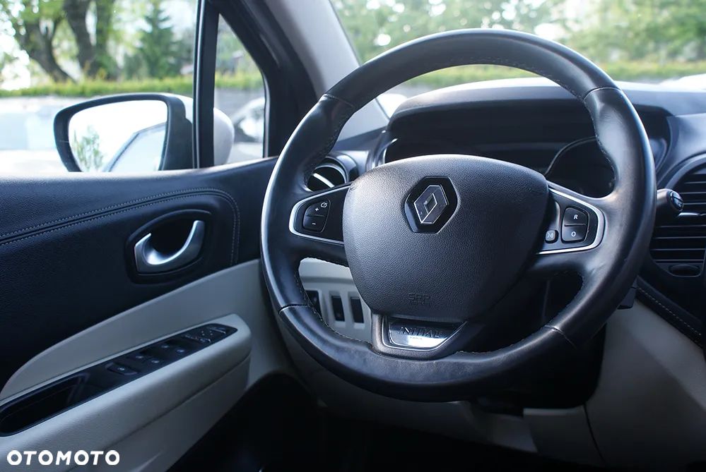 Renault Captur 1.2 Energy TCe Initiale Paris EDC - 12