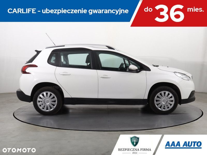 Peugeot 2008 - 8