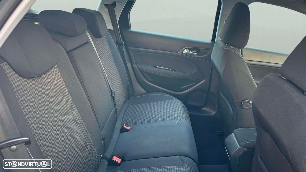 Peugeot 308 SW BlueHDi 130 EAT6 Stop & Start Allure - 11