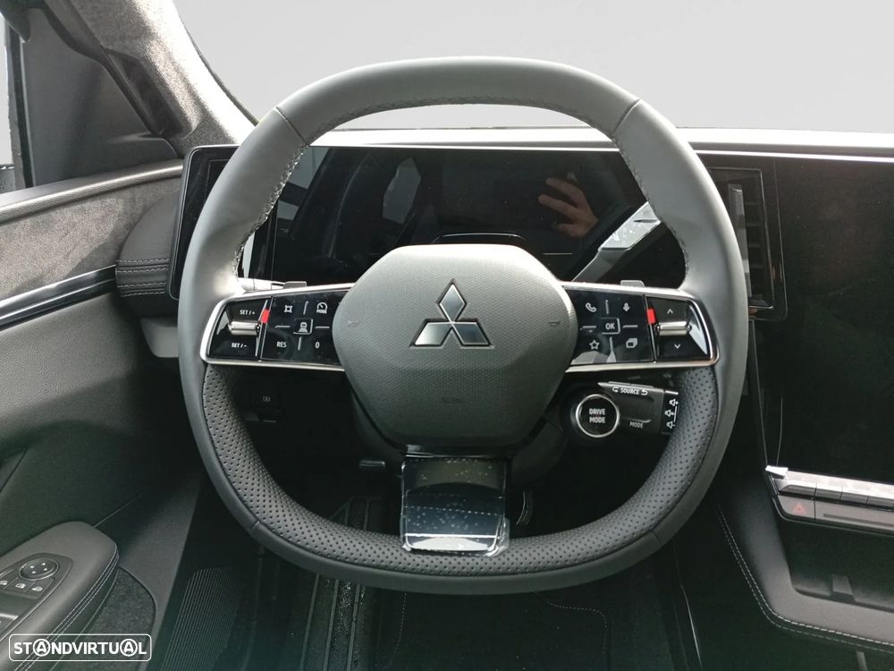 Mitsubishi Eclipse Cross 87 kWh Intense - 12