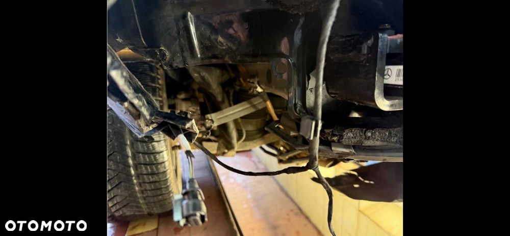 Mercedes-Benz EQC 400 4Matic AMG Line - 14