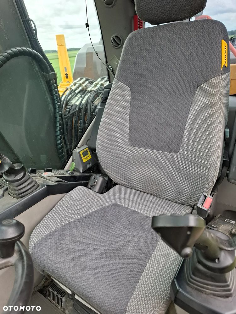 Volvo Ew180E - 6