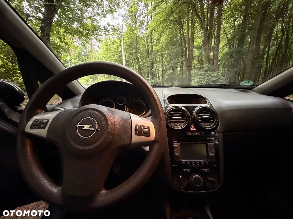Opel Corsa - 16
