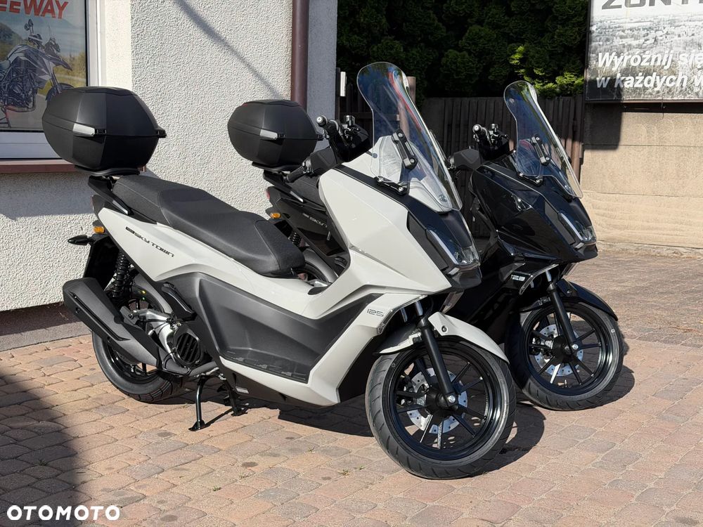 Kymco Skytown - 13