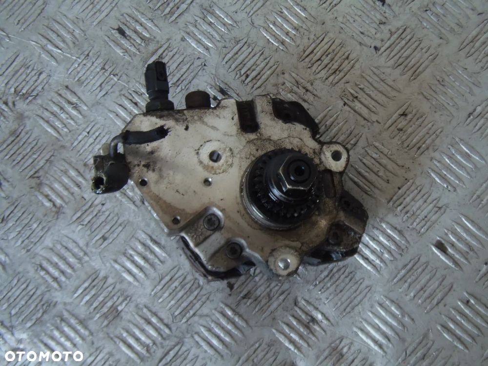POMPA WTRYSKOWA A6400700701 W169 2.0CDI - 1